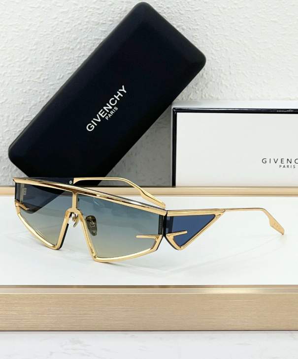 Picture of Givenchy Sunglasses _SKUfw68374001fw